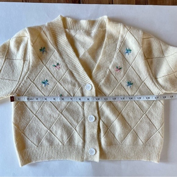 UNNI Cottagecore Cream Lattice Knit Cropped Cardigan with Floral Embroidery Sz S - Picture 9 of 10